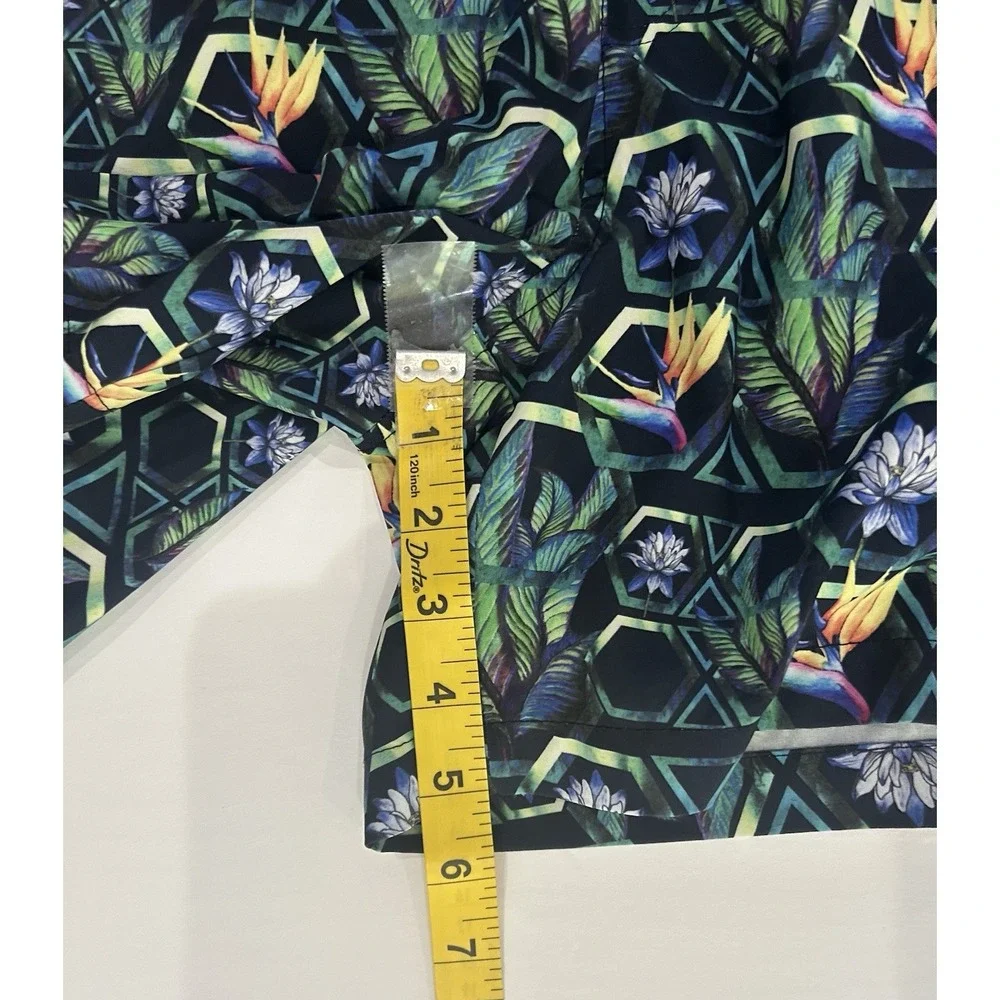 WESC Swim Shorts Trunks Unisex L/XL Bird Paradise Floral Tropical Beach Vacation
